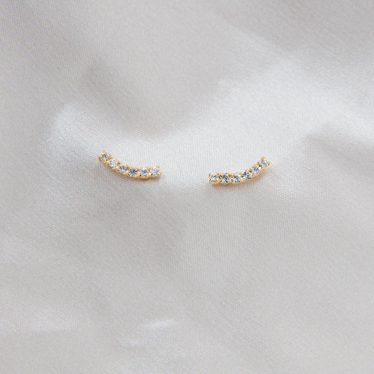 Crystal Earring Crawler