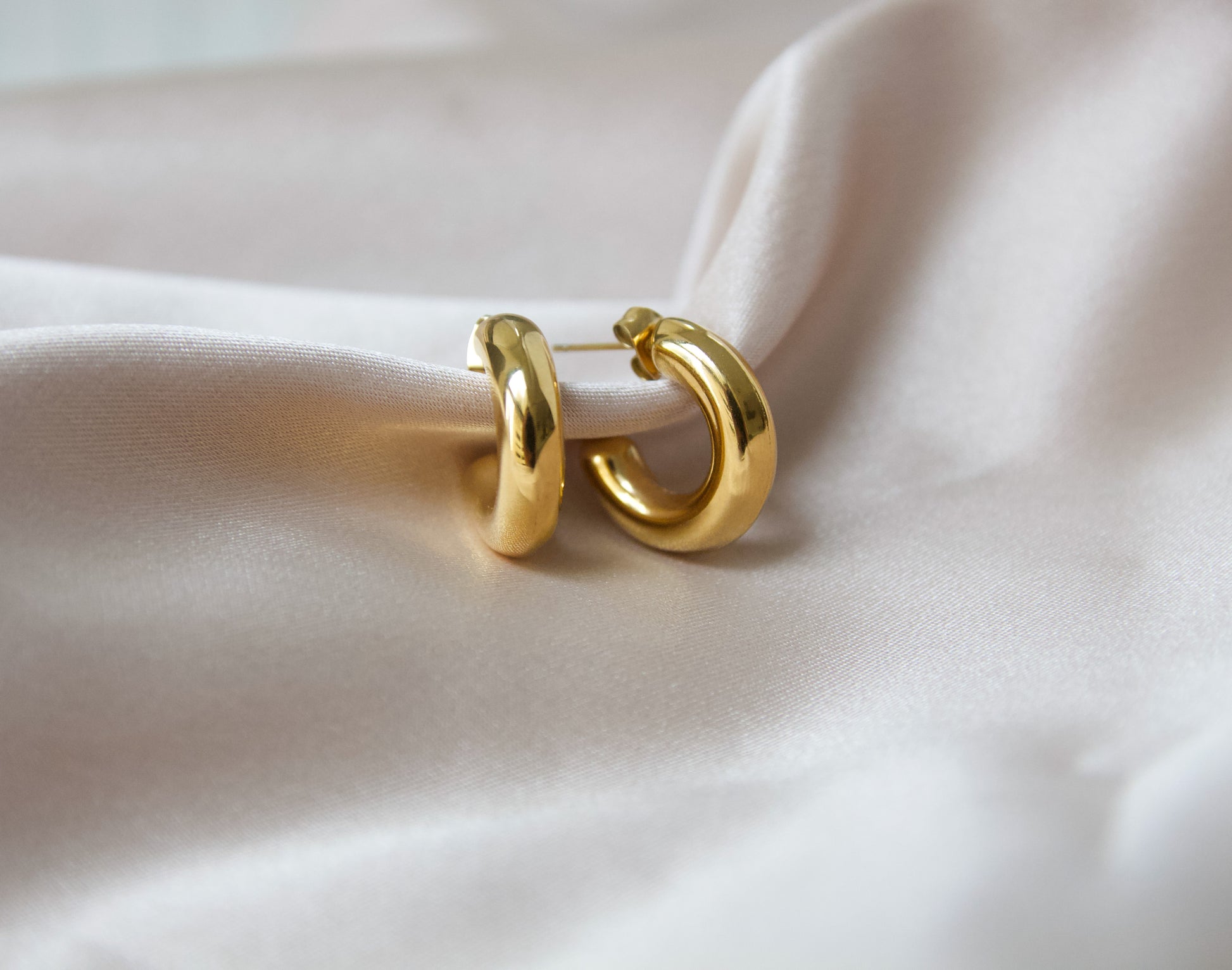 Chunky Gold Hoop Earrings