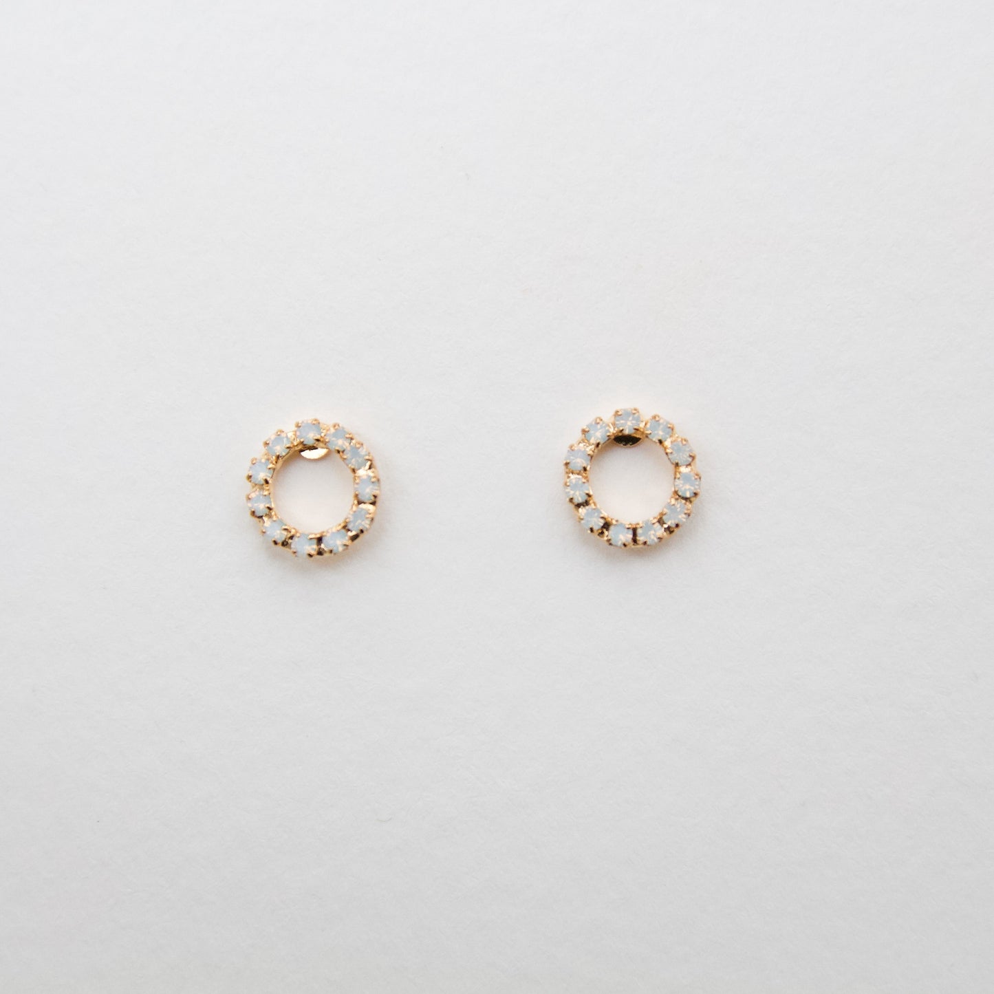 Demi Earrings in White Shimmer